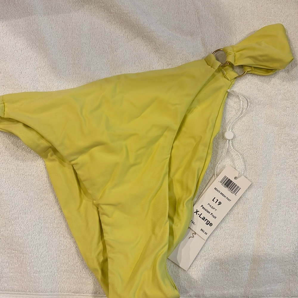 BNwT bikini bottoms size xl